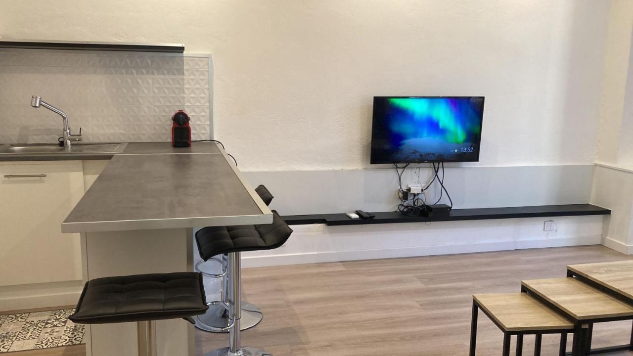 Apartment Proche De … *